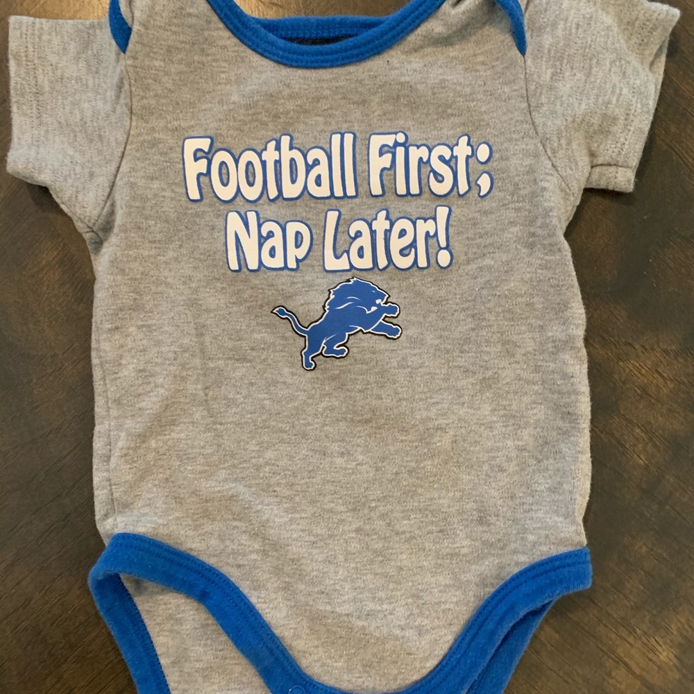 Lions lovers onesie